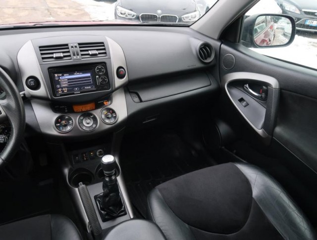 Toyota RAV 4  2.2 D-4D 