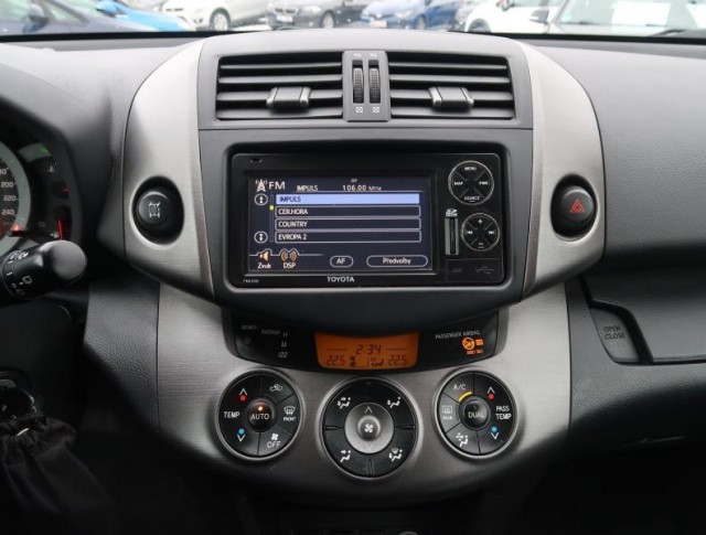 Toyota RAV 4  2.2 D-4D 