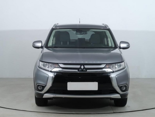 Mitsubishi Outlander  2.2 DI-D 