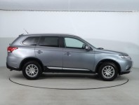 Mitsubishi Outlander  2.2 DI-D 