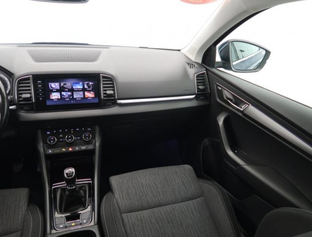 Škoda Karoq  1.5 TSI 