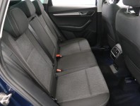 Škoda Karoq  1.5 TSI 