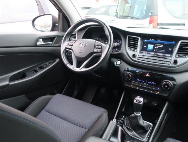 Hyundai Tucson  1.7 CRDi 