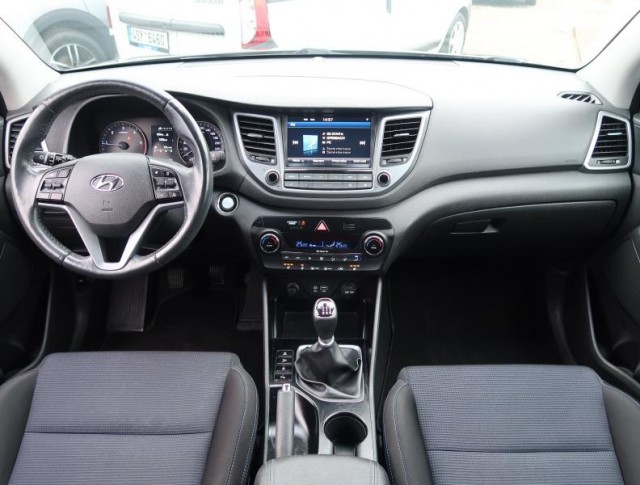 Hyundai Tucson  1.7 CRDi 