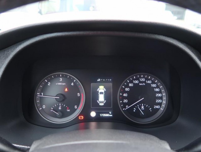 Hyundai Tucson  1.7 CRDi 