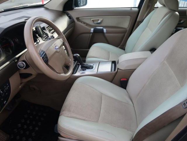 Volvo XC90  D5 