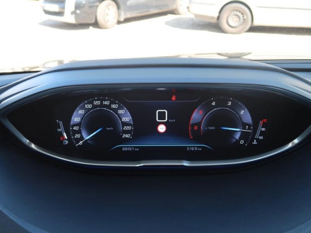 Peugeot 3008  1.6 BlueHDi Allure