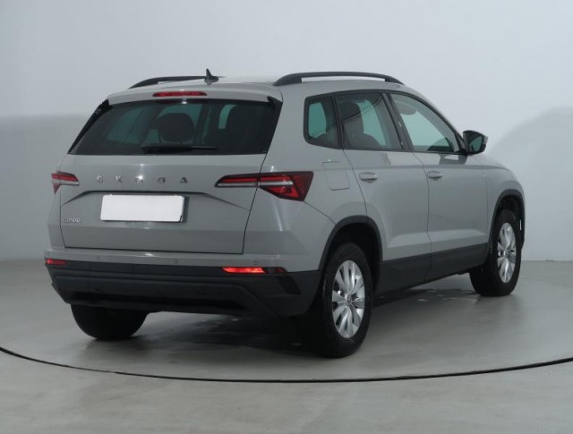 Škoda Karoq  1.0 TSI Ambition