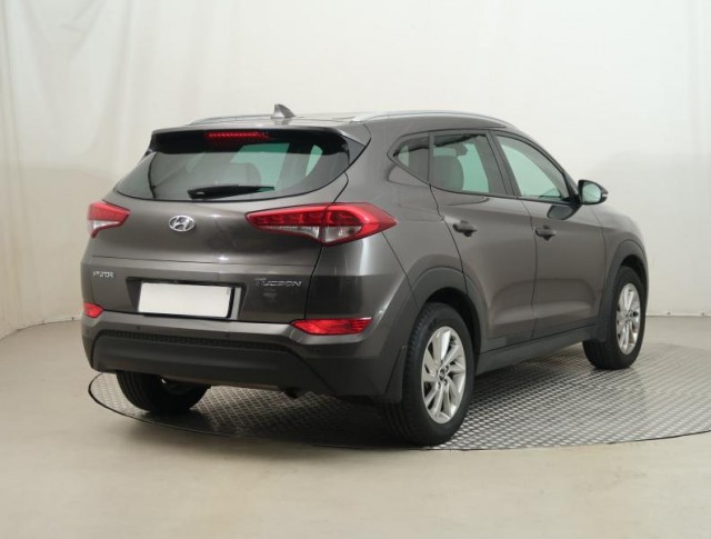 Hyundai Tucson  1.7 CRDi 