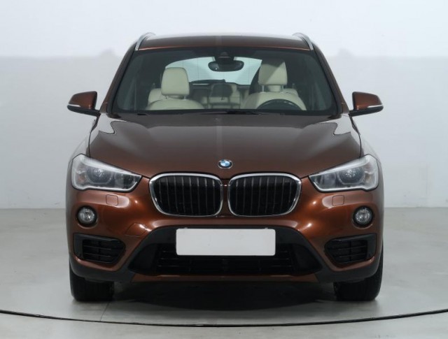 BMW X1  sDrive20i 