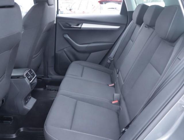 Škoda Karoq  1.5 TSI Fresh