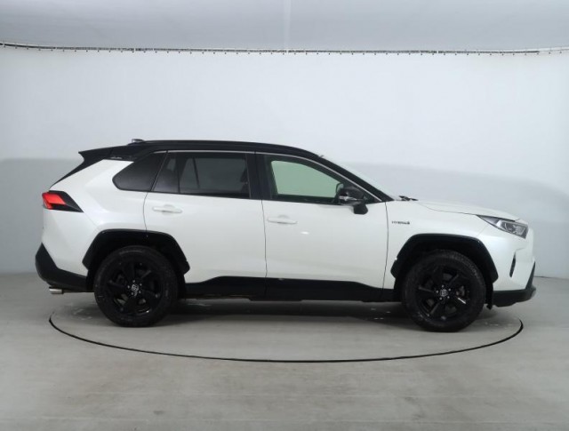 Toyota RAV 4  2.5 Hybrid 