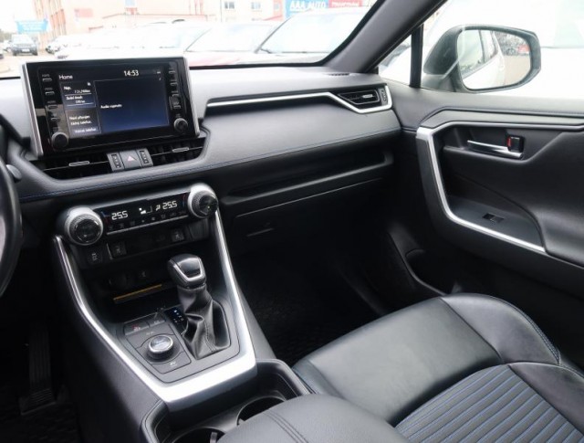 Toyota RAV 4  2.5 Hybrid 