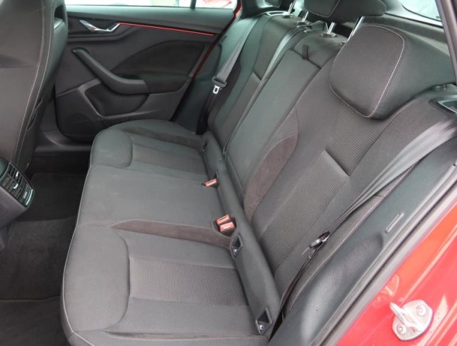 Škoda Kamiq  1.0 TSI Drive