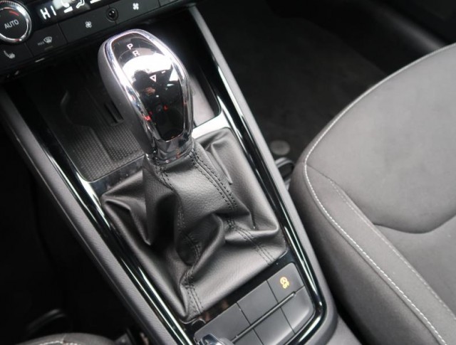 Škoda Kamiq  1.0 TSI Drive