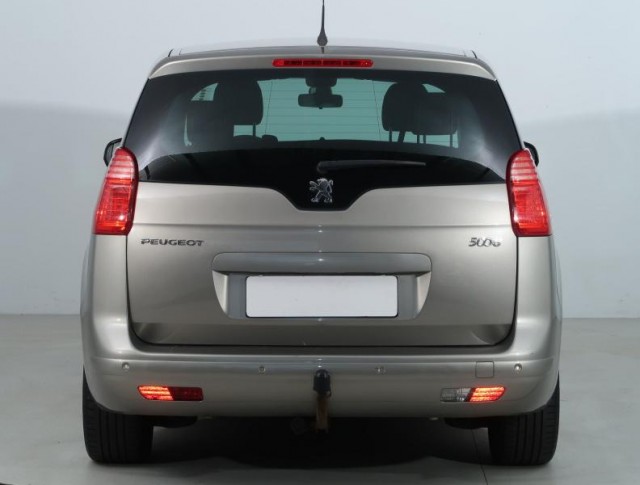 Peugeot 5008  1.6 HDi 