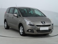 Peugeot 5008  1.6 HDi 
