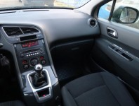 Peugeot 5008  1.6 HDi 