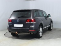 Volkswagen Touareg  3.0 TDI 
