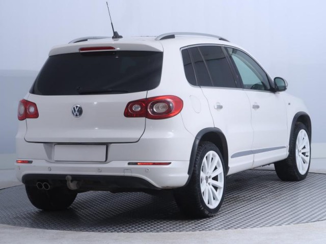 Volkswagen Tiguan  2.0 TDI 