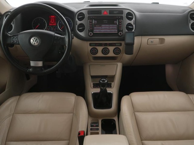 Volkswagen Tiguan  2.0 TDI 