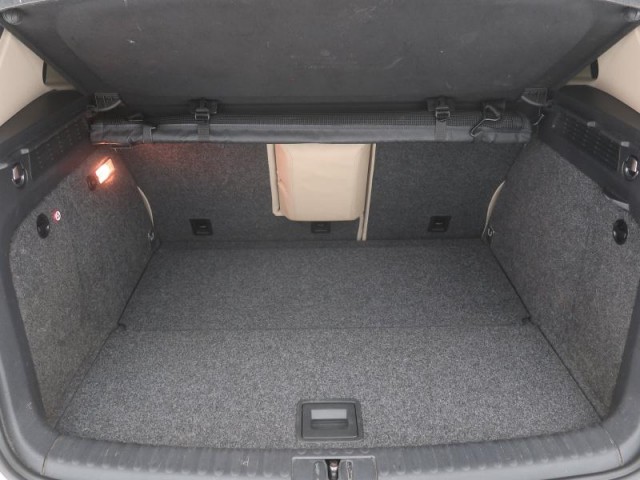 Volkswagen Tiguan  2.0 TDI 