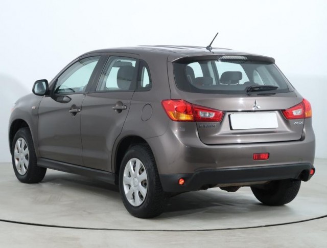 Mitsubishi ASX  1.6 MIVEC 