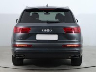Audi Q7  3.0 TDI S-Line