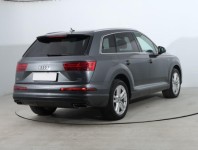 Audi Q7  3.0 TDI S-Line