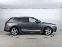 Audi Q7  3.0 TDI S-Line