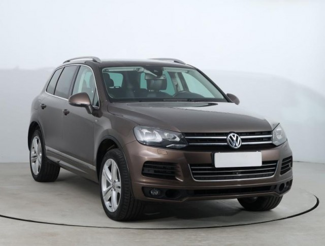 Volkswagen Touareg  3.0 TDI R-Line