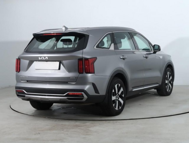 Kia Sorento  2.2 CRDi 