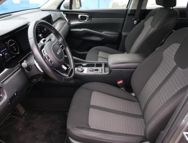 Kia Sorento  2.2 CRDi 