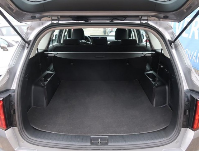 Kia Sorento  2.2 CRDi 