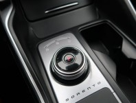 Kia Sorento  2.2 CRDi 