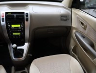 Hyundai Tucson  2.0 i 