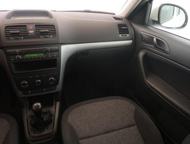 Škoda Yeti  1.2 TSI Active