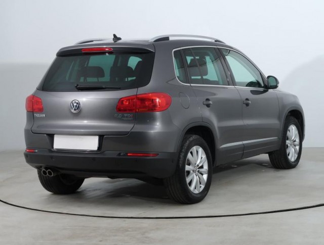 Volkswagen Tiguan  2.0 TDI 