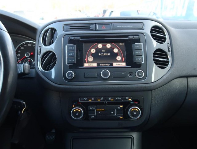 Volkswagen Tiguan  2.0 TDI 