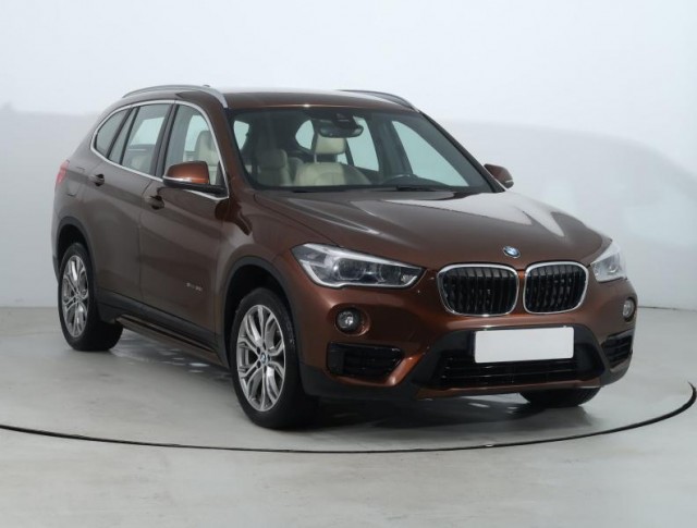 BMW X1  sDrive20i 
