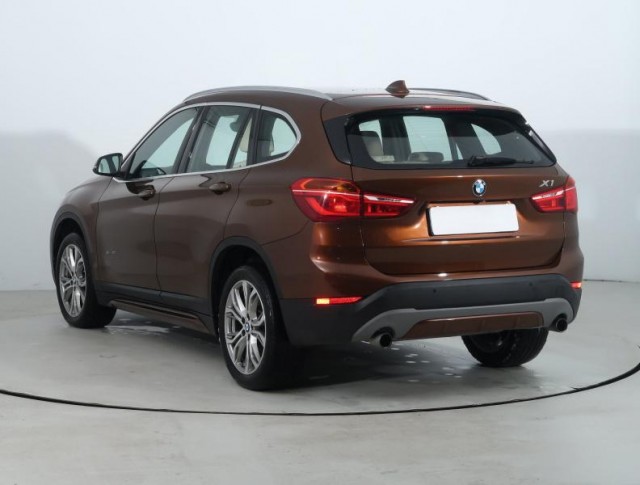 BMW X1  sDrive20i 