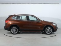 BMW X1  sDrive20i 
