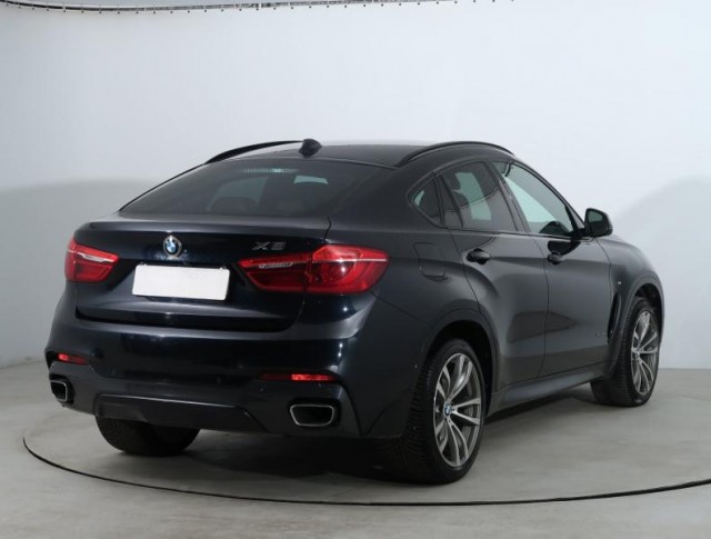 BMW X6  xDrive30d M Paket