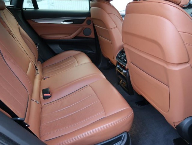 BMW X6  xDrive30d M Paket