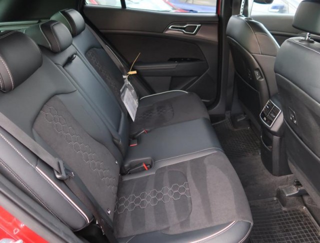 Kia Sportage  1.6 T-GDI MHEV GT Line