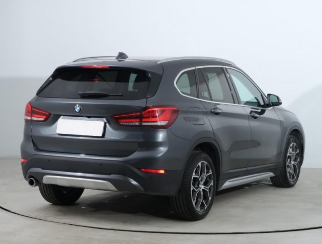 BMW X1  sDrive18i 