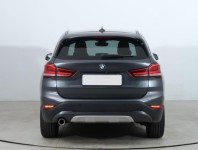 BMW X1  sDrive18i 