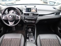 BMW X1  sDrive18i 
