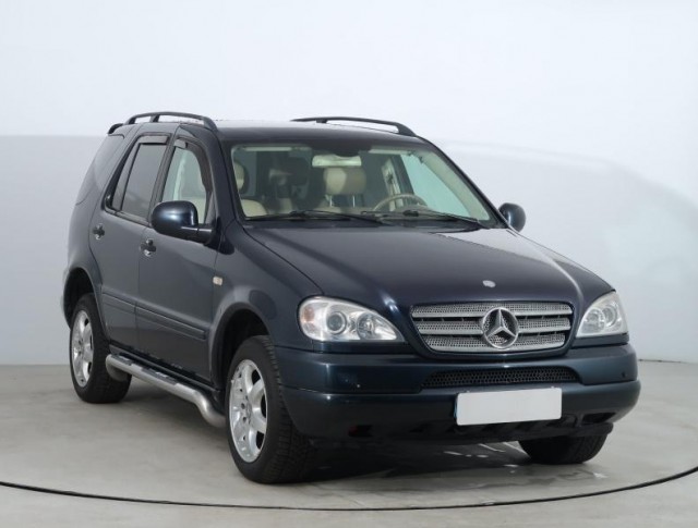 Mercedes-Benz ML  ML 270 CDI 