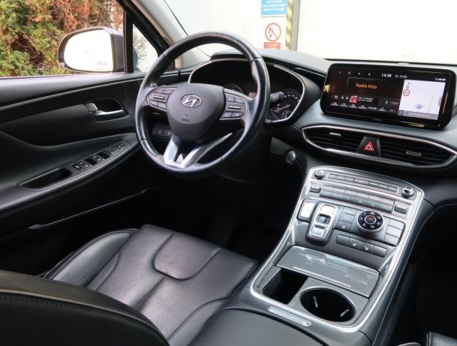 Hyundai Santa Fe  2.2 CRDi 